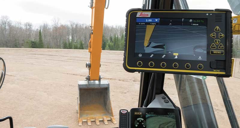 CASE Introduces OEM-Fit SiteControl Machine Control Solutions for Excavators — Powered by Leica Geosystems